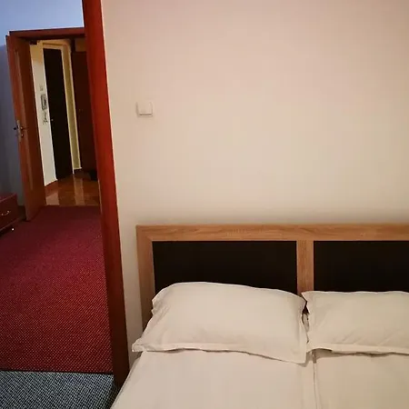 Apartman Hera *